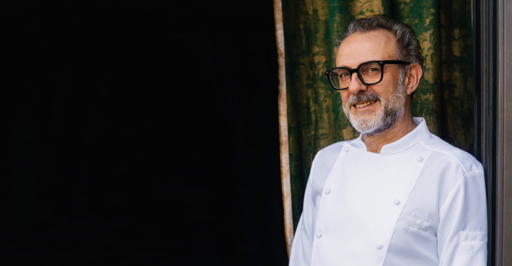 22P08G291-DANTE-BIANCO-MASSIMO-BOTTURA.jpg  -   Massimo Bottura    FOOD FOR SOUL FOUNDER Chef patron of Osteria Francescana       – 3 MICHELIN STARS – AWARDED “THE WORLD’S BEST RESTAURANT” TWICE by «The World’s 50 Best»       Giblor’s Ambassador since 2007  